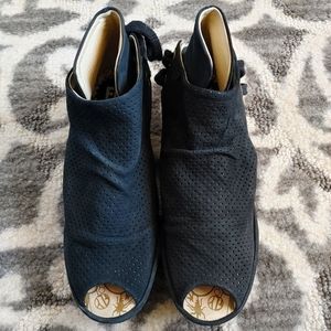 Fly London size 36 in Black